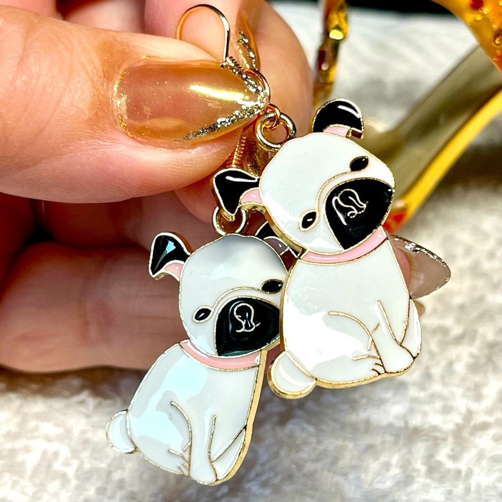 Adorable pug/boxer rose gold/pink earrings-charm earrings-betsey Johnson style